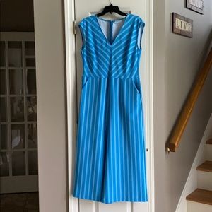 New York & Co Large Teal Blue and White Jumper